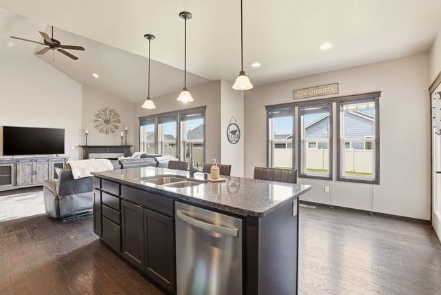 1207 N Augusta Ln, Deer Park, WA 99006