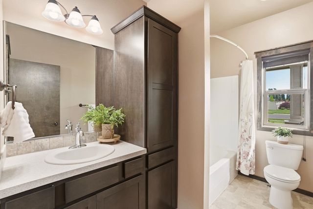 1207 N Augusta Ln, Deer Park, WA 99006