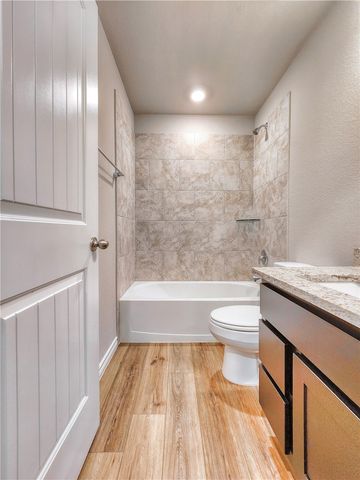 6172 Darlington, College Station, TX 77845