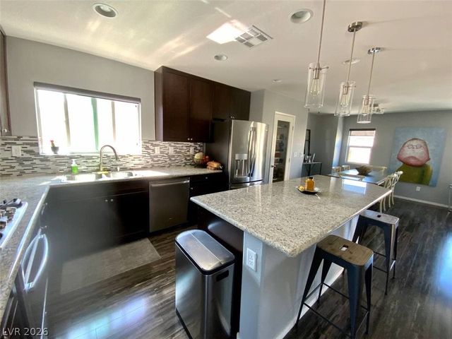 3916 Deluge Drive, Las Vegas, NV 89129