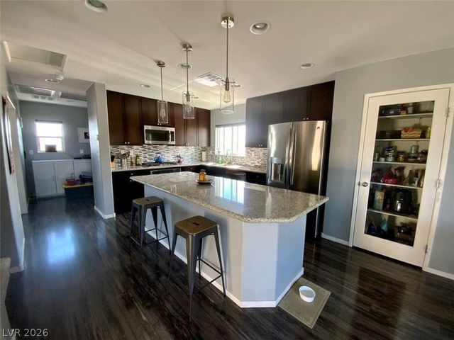 3916 Deluge Drive, Las Vegas, NV 89129