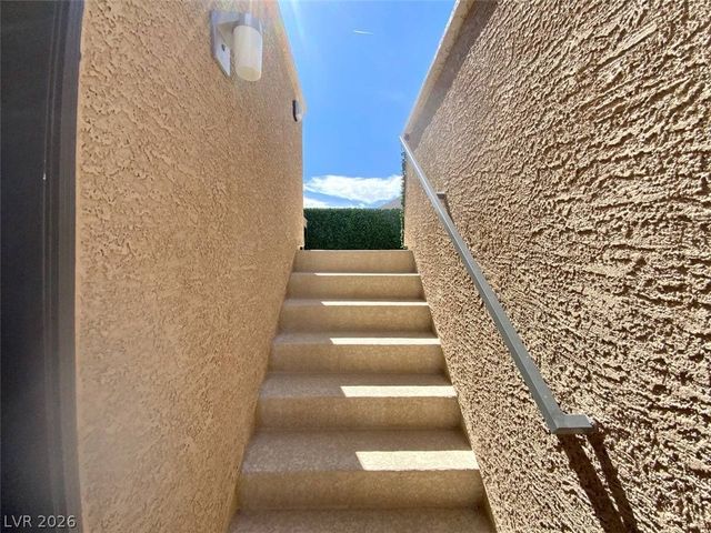 3916 Deluge Drive, Las Vegas, NV 89129