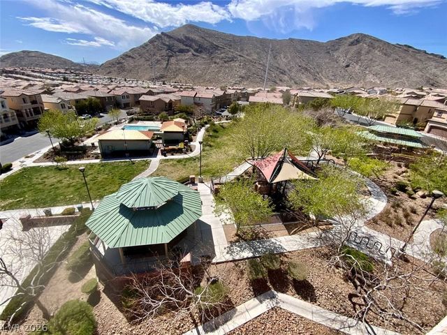 3916 Deluge Drive, Las Vegas, NV 89129