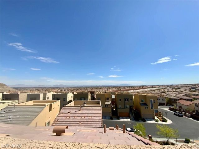 3916 Deluge Drive, Las Vegas, NV 89129