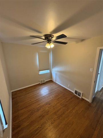 3014 N Vermont Avenue, Royal Oak, MI 48073