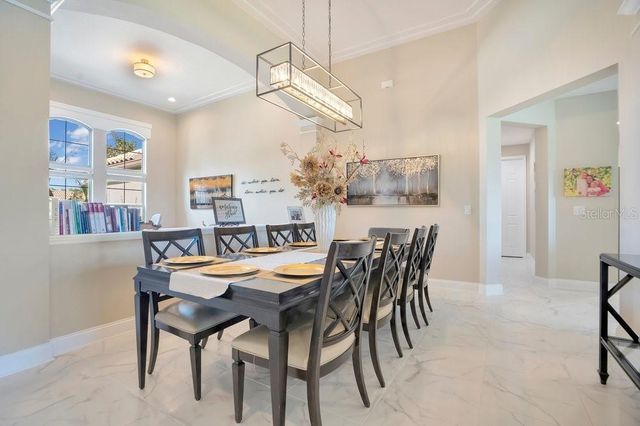 805 RIVIERA BELLA DRIVE, Debary, FL 32713