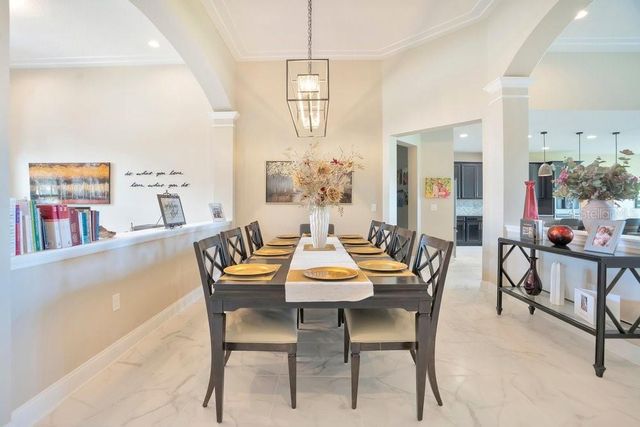 805 RIVIERA BELLA DRIVE, Debary, FL 32713