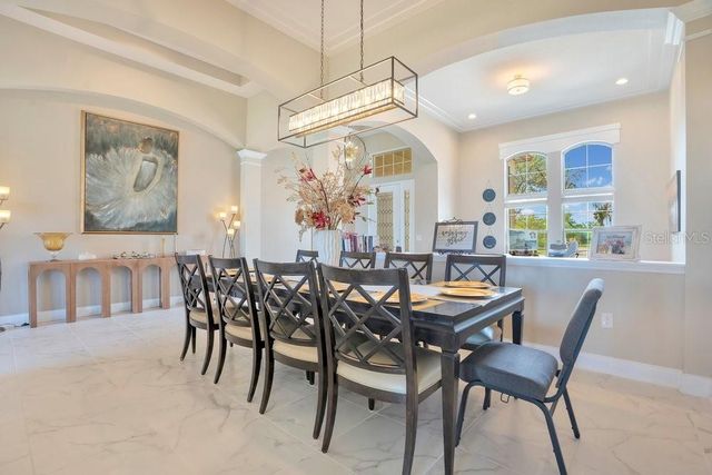 805 RIVIERA BELLA DRIVE, Debary, FL 32713