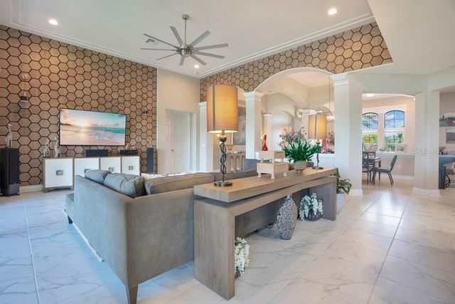 805 RIVIERA BELLA DRIVE, Debary, FL 32713