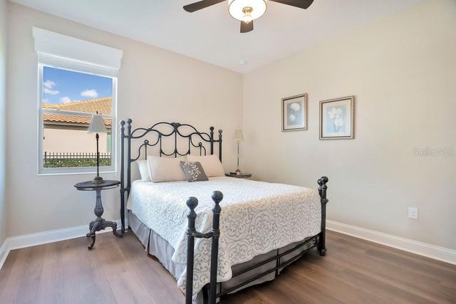 805 RIVIERA BELLA DRIVE, Debary, FL 32713