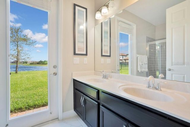 805 RIVIERA BELLA DRIVE, Debary, FL 32713