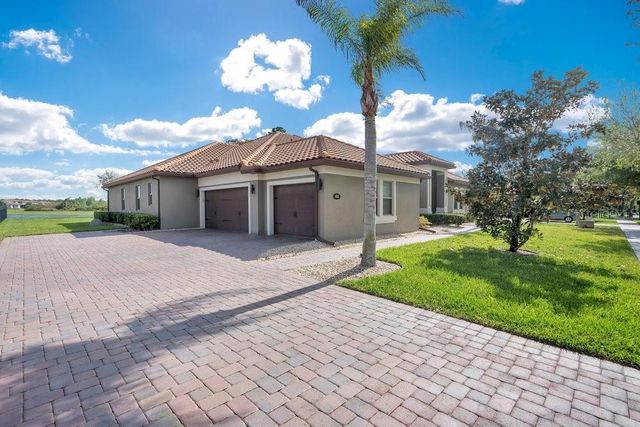 805 RIVIERA BELLA DRIVE, Debary, FL 32713