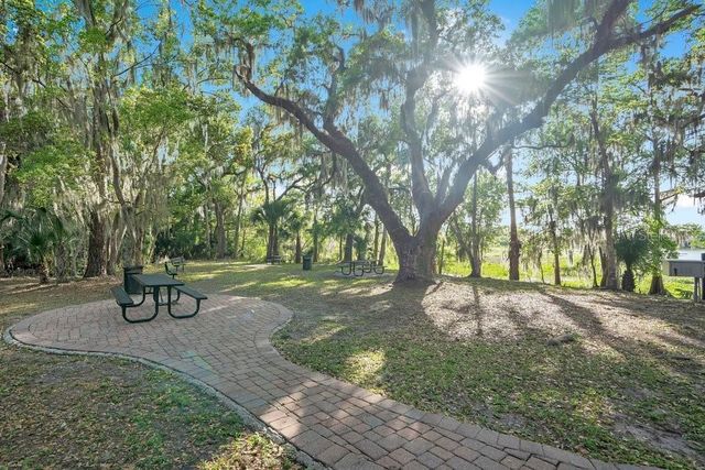 805 RIVIERA BELLA DRIVE, Debary, FL 32713