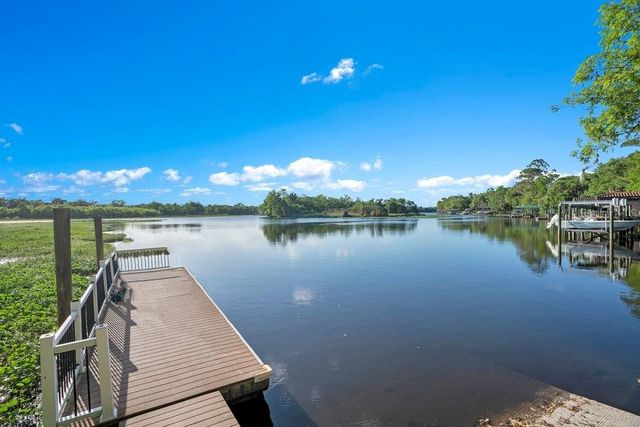 805 RIVIERA BELLA DRIVE, Debary, FL 32713