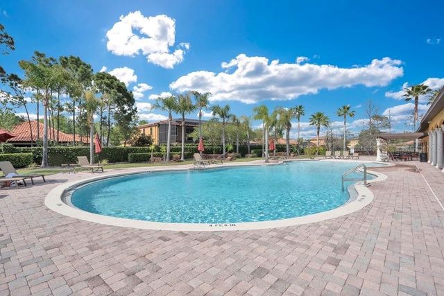 805 RIVIERA BELLA DRIVE, Debary, FL 32713