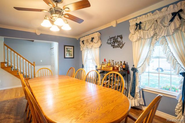 19031 Forrest Hill Drive, Woodhaven, MI 48183