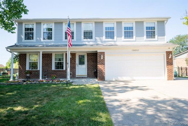 19031 Forrest Hill Drive, Woodhaven, MI 48183