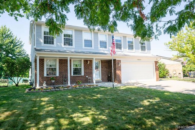 19031 Forrest Hill Drive, Woodhaven, MI 48183