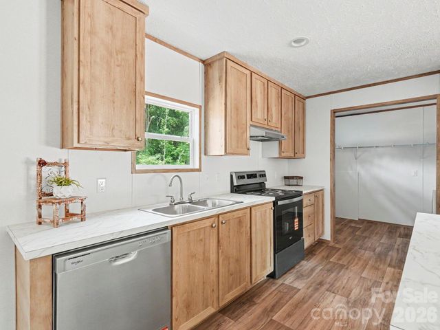 330 Middle Brook Drive, Rockwell, NC 28138
