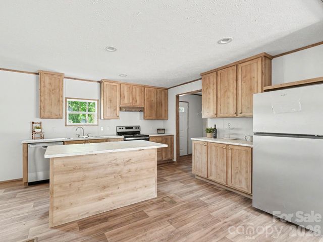 330 Middle Brook Drive, Rockwell, NC 28138