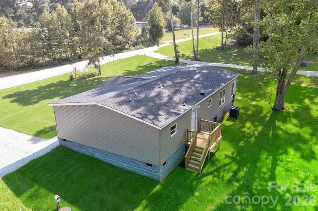 330 Middle Brook Drive, Rockwell, NC 28138