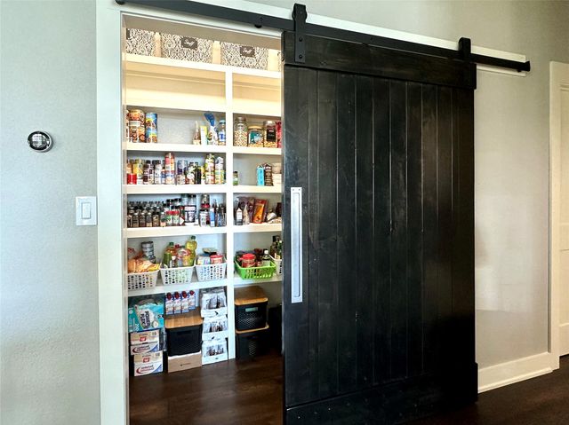 800 King Leonard Court, Scroggins, TX 75480