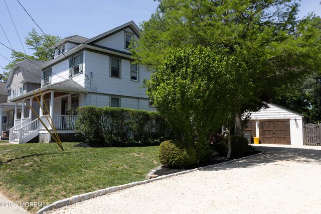 20 Brown Place, Red Bank, NJ 07701