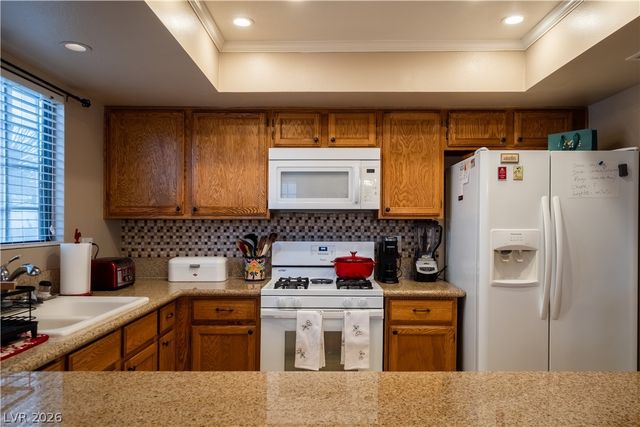 2820 South Swallow Point Circle, Las Vegas, NV 89117