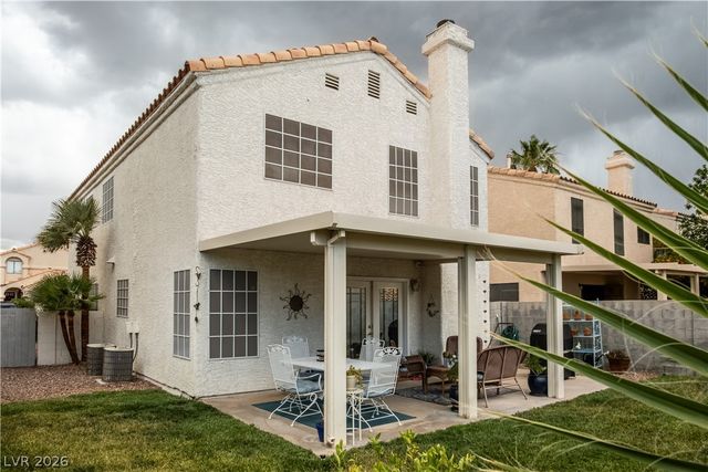2820 South Swallow Point Circle, Las Vegas, NV 89117