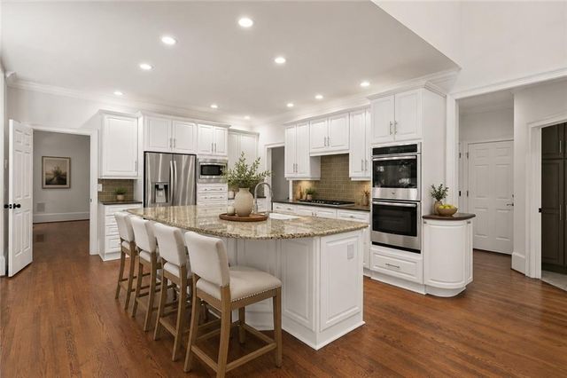 3717 Langley Oaks Place SE, Marietta, GA 30067