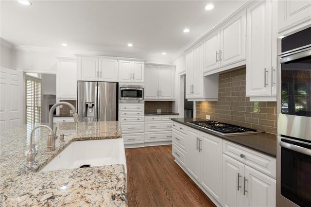 3717 Langley Oaks Place SE, Marietta, GA 30067