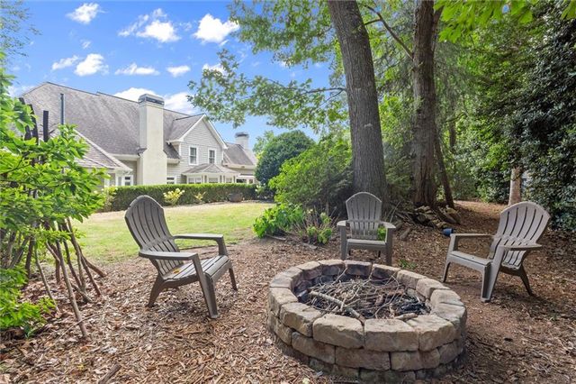 3717 Langley Oaks Place SE, Marietta, GA 30067