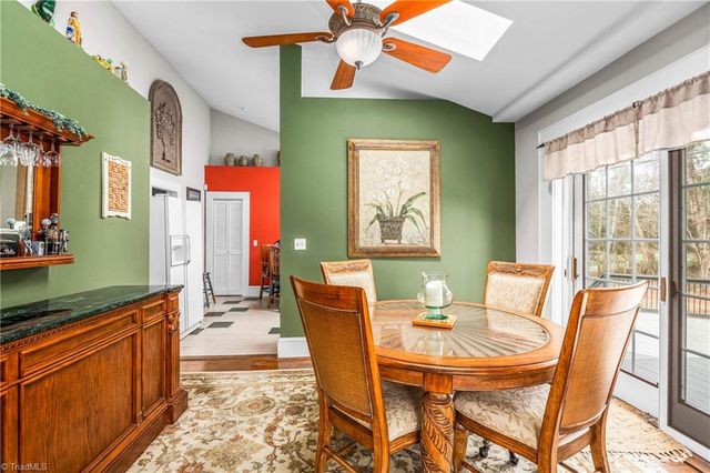 1916 Guilford College Road, Jamestown, NC 27282