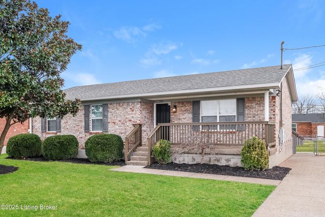 131 Shawnee Dr, Shepherdsville, KY 40165