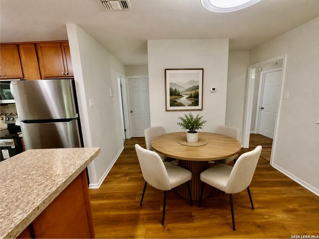 107 SHROPSHIRE DR, San Antonio, TX 78217