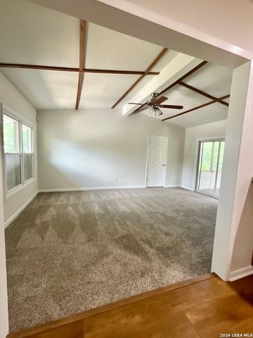 107 SHROPSHIRE DR, San Antonio, TX 78217