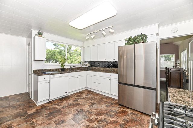 W198 Tombeau BOULEVARD, Genoa City, WI 53128