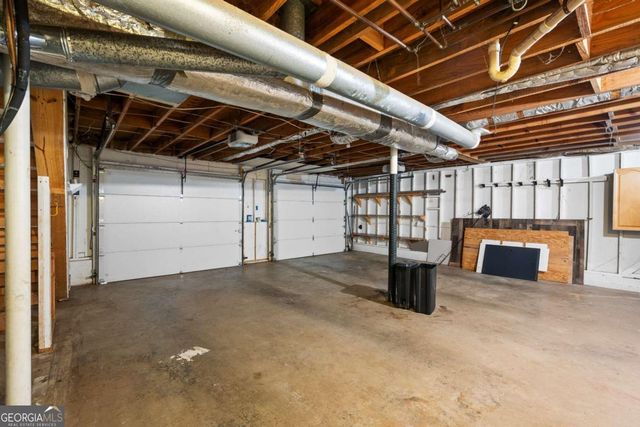 426 Riverlake Court, Woodstock, GA 30188