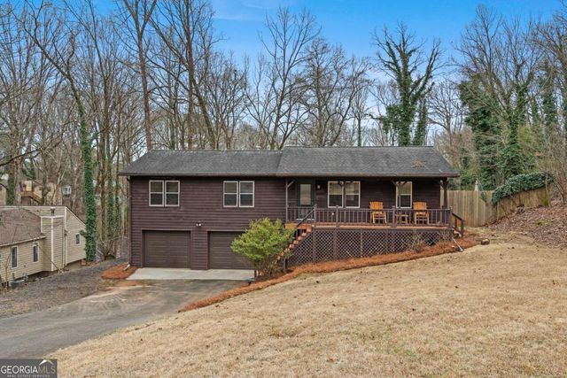 426 Riverlake Court, Woodstock, GA 30188