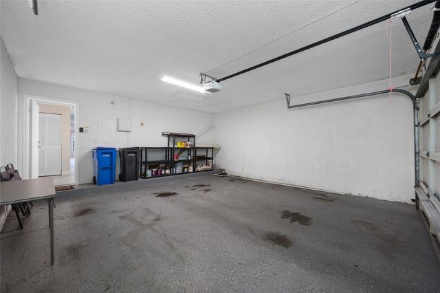 10416 SAINT TROPEZ PLACE, Tampa, FL 33615