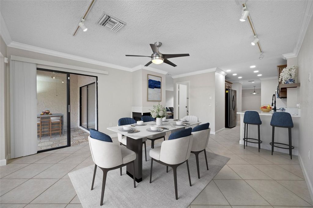Image 18 of property listing at 10416 SAINT TROPEZ PLACE, Tampa, FL 33615