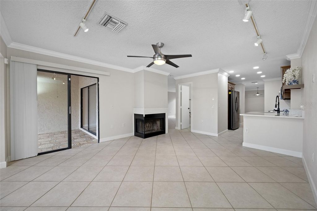 Image 19 of property listing at 10416 SAINT TROPEZ PLACE, Tampa, FL 33615