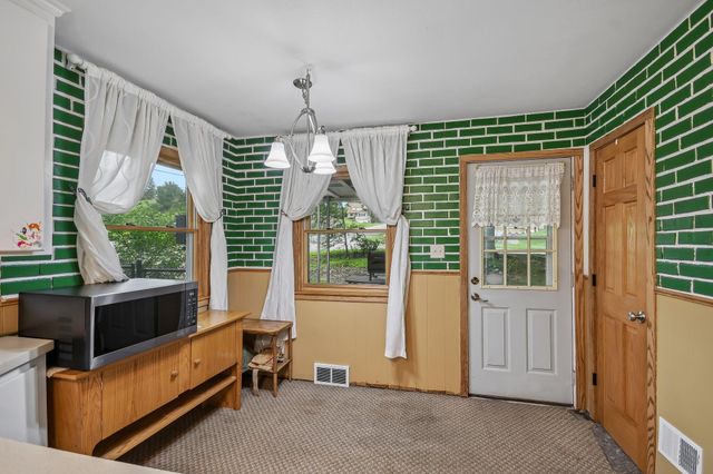 304 17th Avenue N, South Saint Paul, MN 55075
