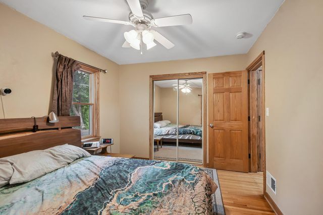 304 17th Avenue N, South Saint Paul, MN 55075