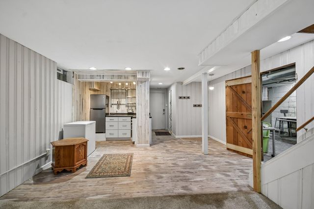 304 17th Avenue N, South Saint Paul, MN 55075