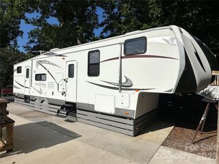 139 Pier Avenue, New London, NC 28127
