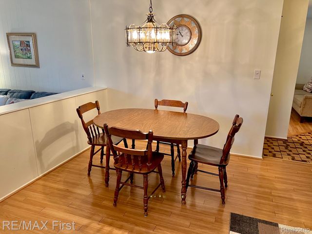 15662 Liverpool Street, Livonia, MI 48154