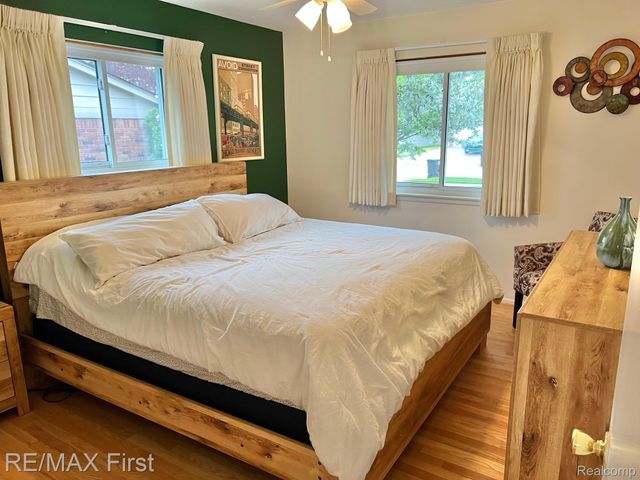 15662 Liverpool Street, Livonia, MI 48154
