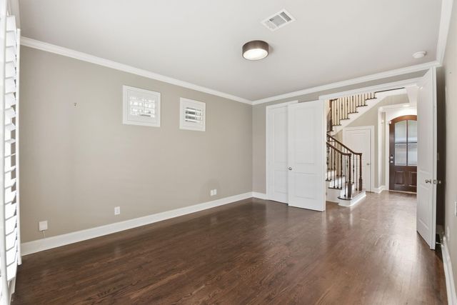 10933 Upland Park, Houston, TX 77043