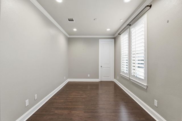 10933 Upland Park, Houston, TX 77043